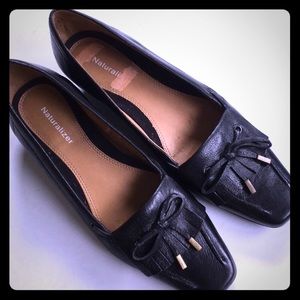 Naturalizer leather shoes